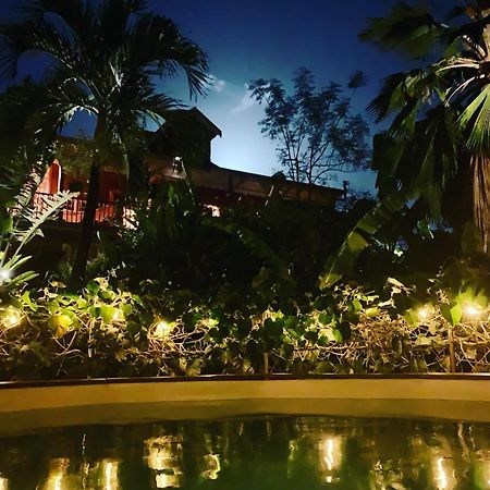 Banan Woz Apartment Bouillante Exterior photo